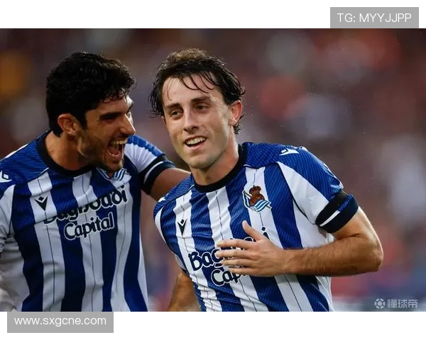 前中超前锋卡埃比欧战再破巴萨球门加冕摩洛哥历史最佳射手