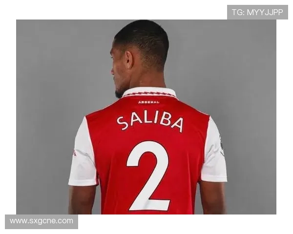 队报聚焦欧冠海外法国球员表现萨利巴发挥稳健成亮点引关注广泛赞誉