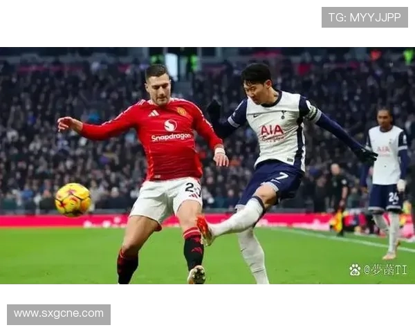 曼联迎战西汉姆联：德利赫特缺阵，阿莫林调整阵容